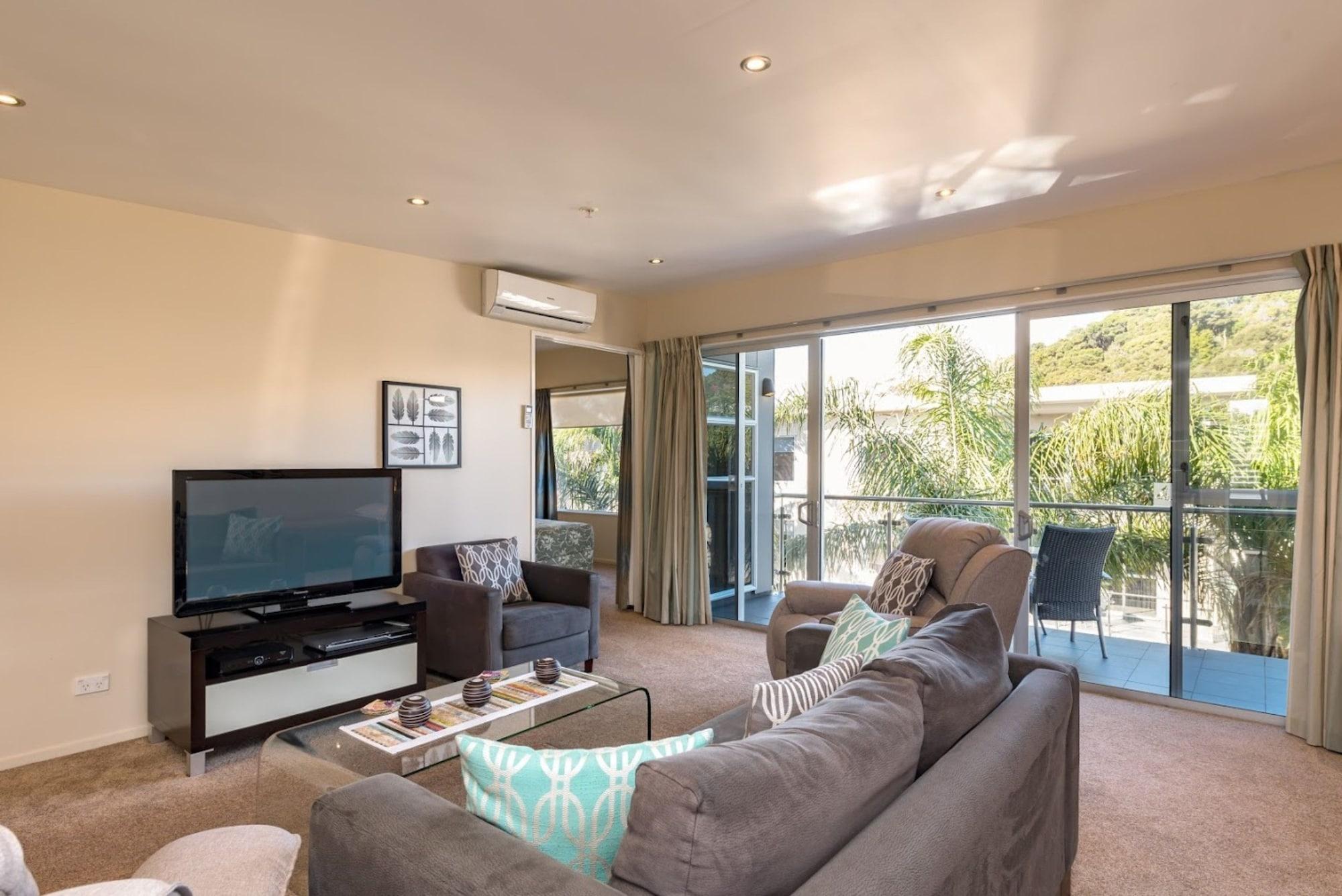 Edgewater Palms Apartments Пейхія Екстер'єр фото