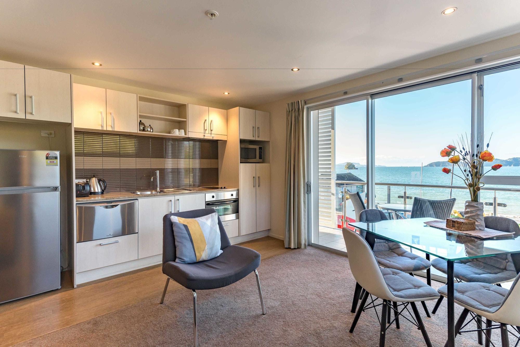 Edgewater Palms Apartments Пейхія Екстер'єр фото