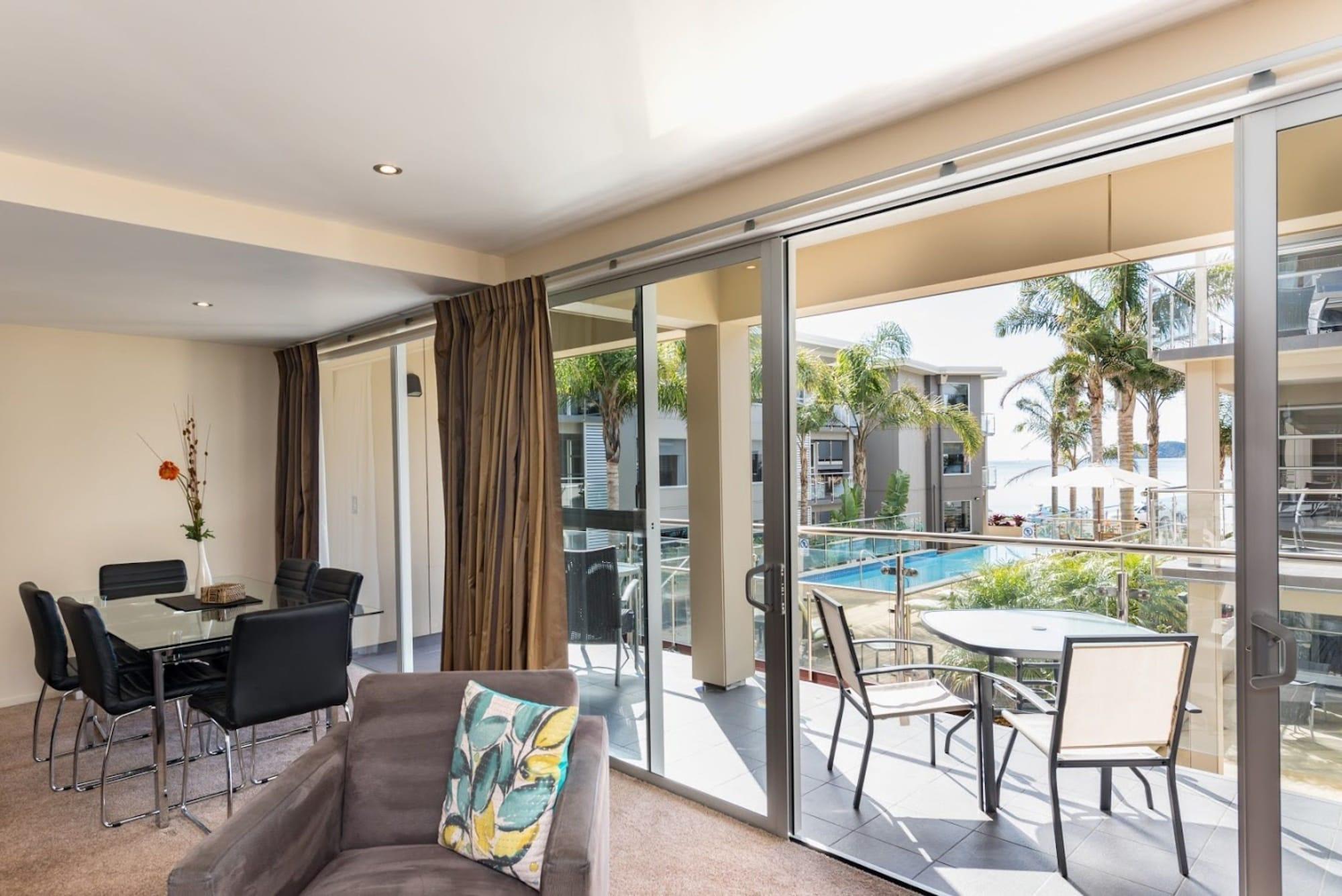 Edgewater Palms Apartments Пейхія Екстер'єр фото