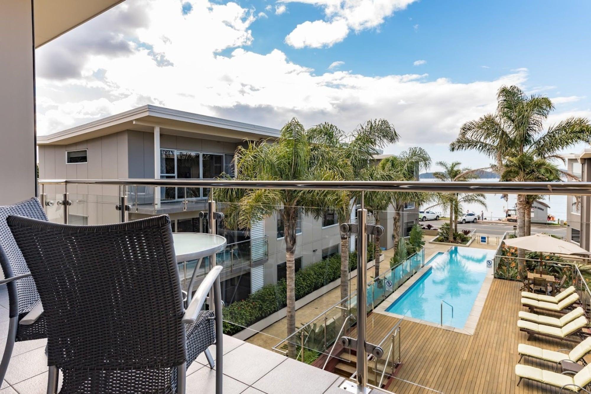Edgewater Palms Apartments Пейхія Екстер'єр фото