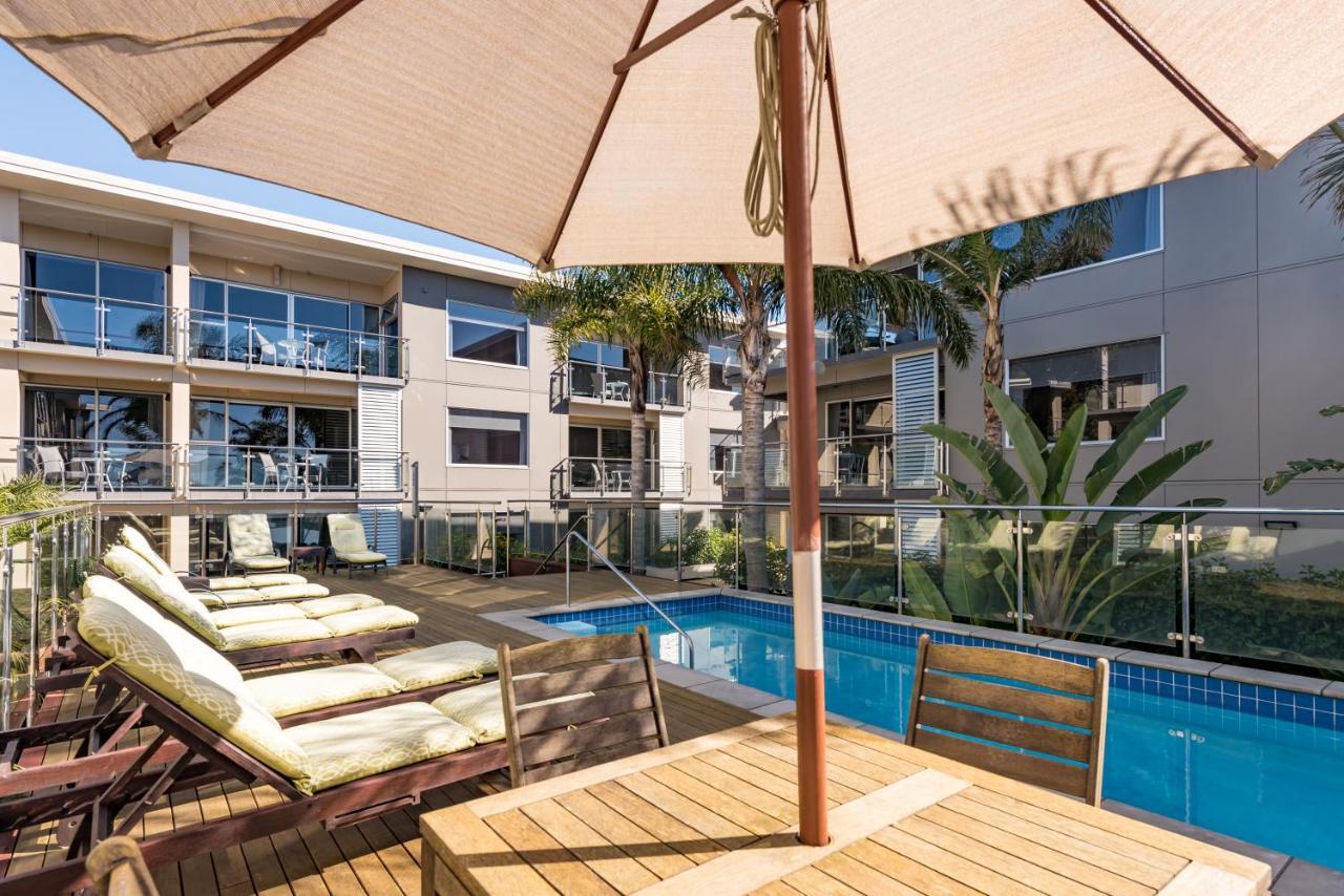 Edgewater Palms Apartments Пейхія Екстер'єр фото
