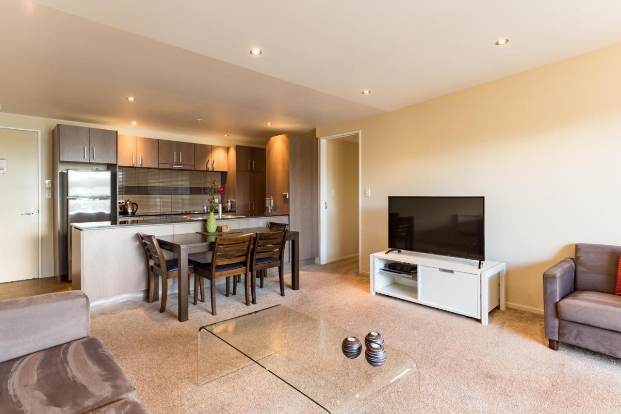 Edgewater Palms Apartments Пейхія Екстер'єр фото